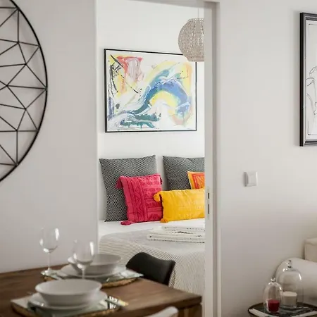 Historical Gem In City Center #2 Apartment
